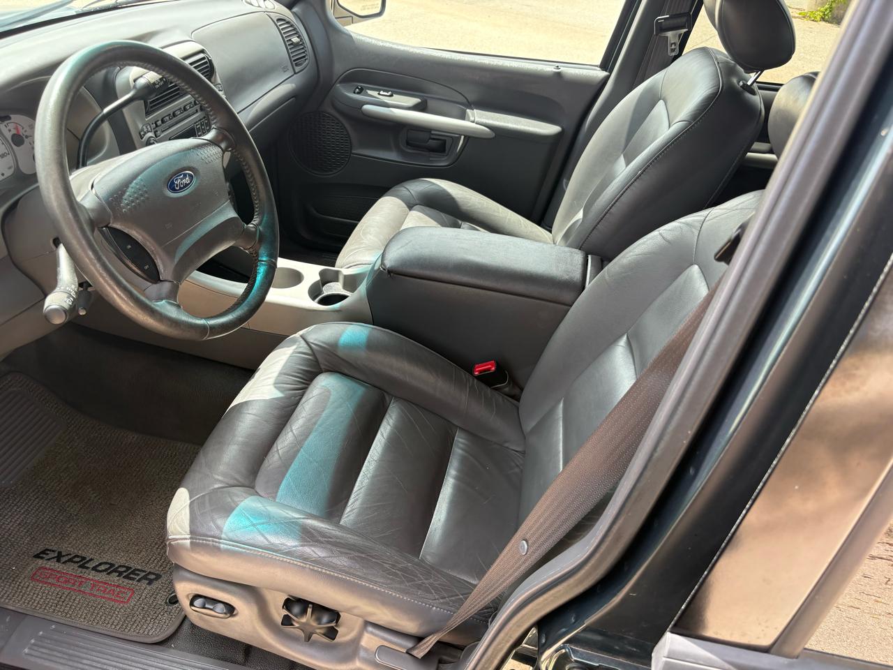 Ford Explorer Sport Trac  2002