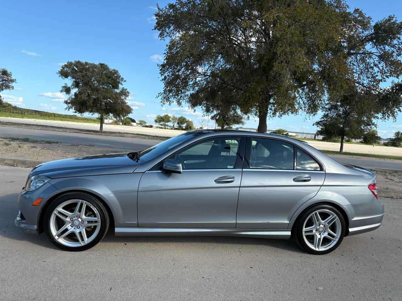 Mercedes-Benz C-Class  2010