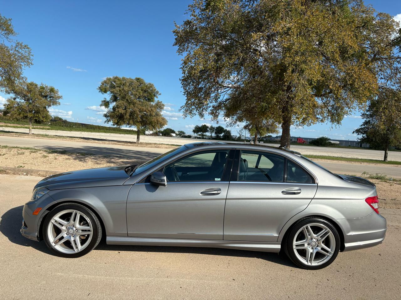 Mercedes-Benz C-Class  2010