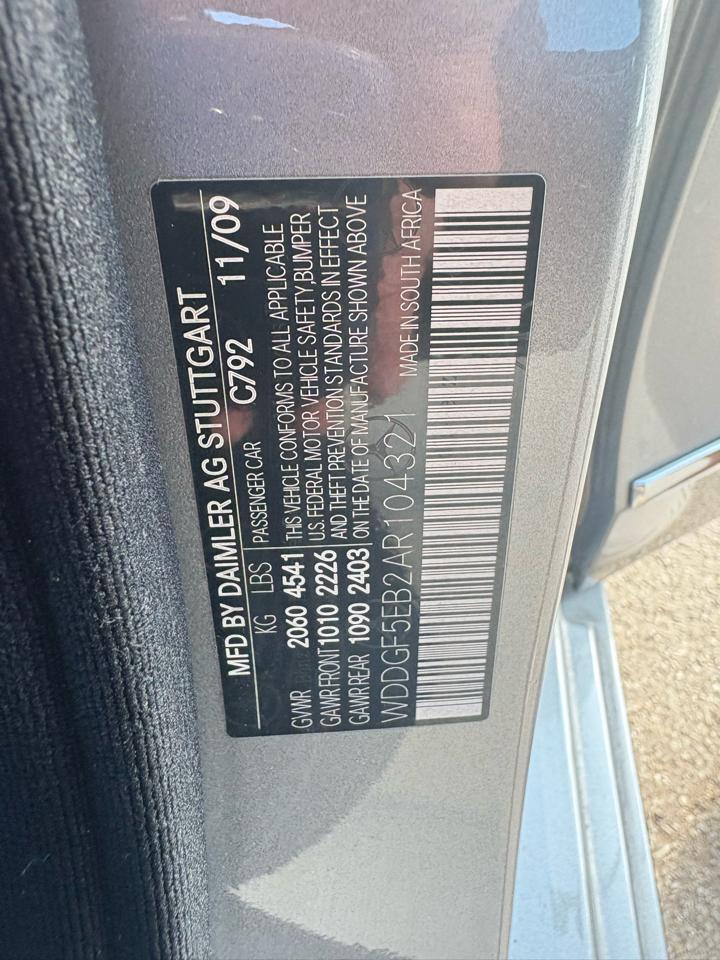 Mercedes-Benz C-Class  2010