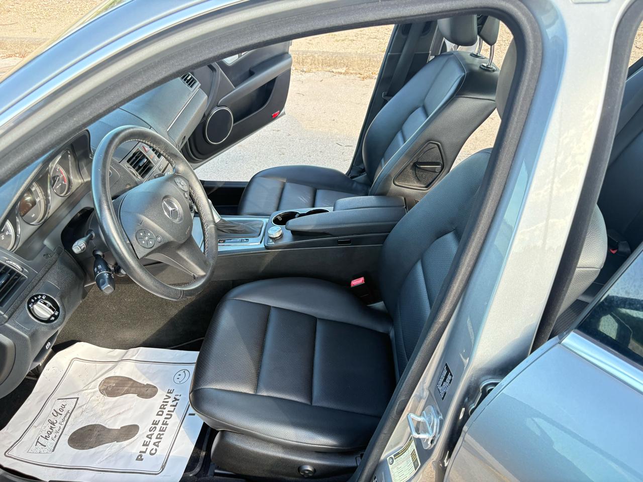 Mercedes-Benz C-Class  2010