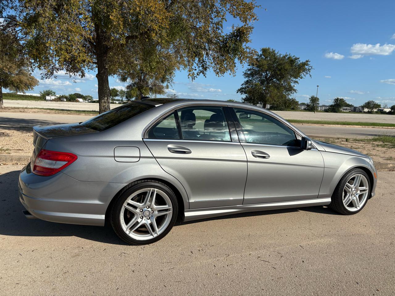 Mercedes-Benz C-Class  2010