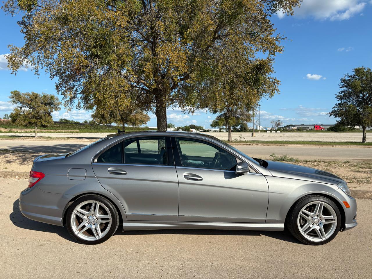Mercedes-Benz C-Class  2010
