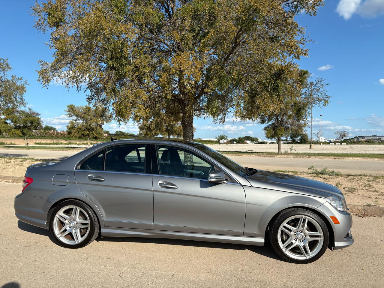 Mercedes-Benz C-Class  2010