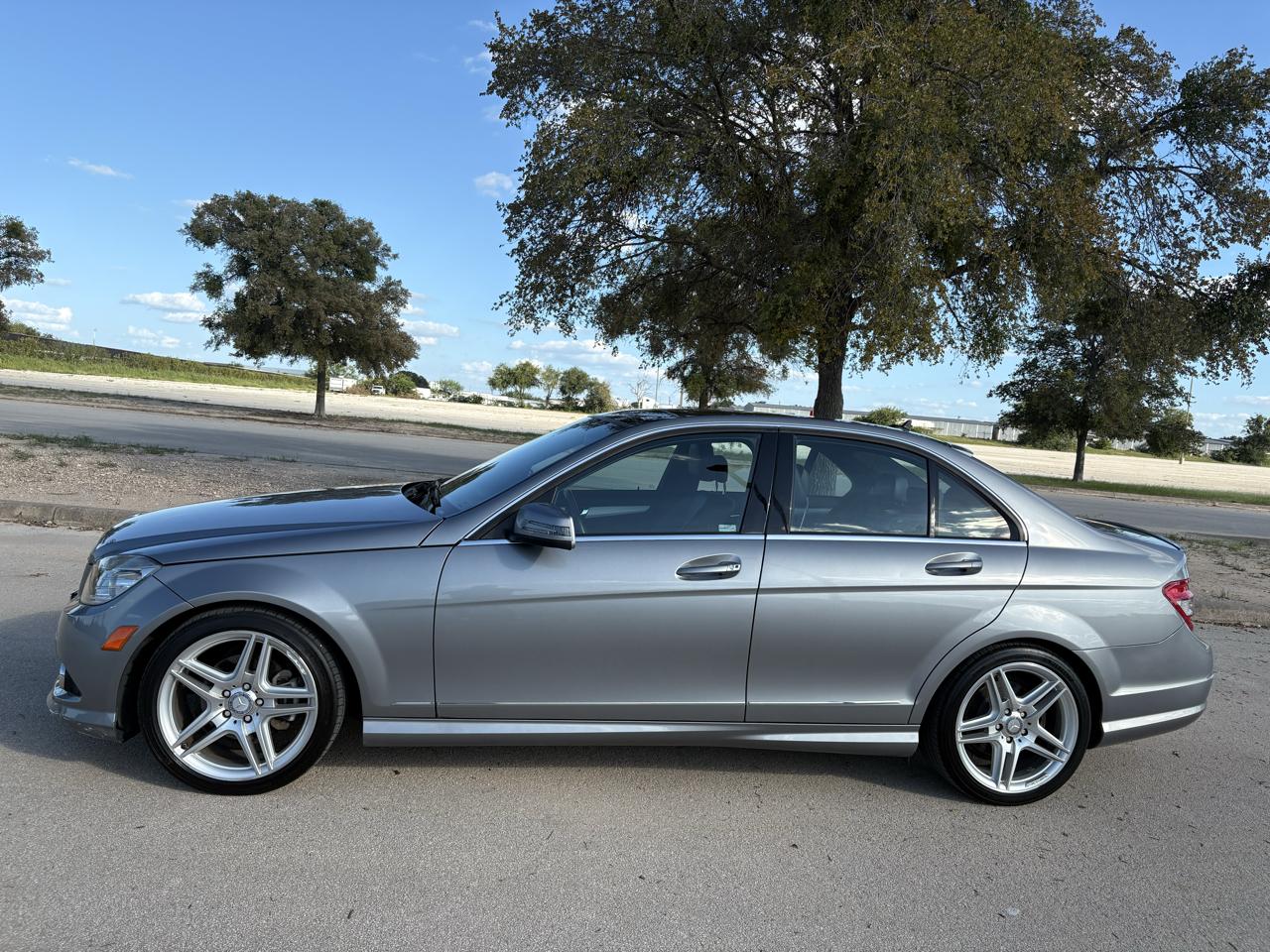 Mercedes-Benz C-Class  2010