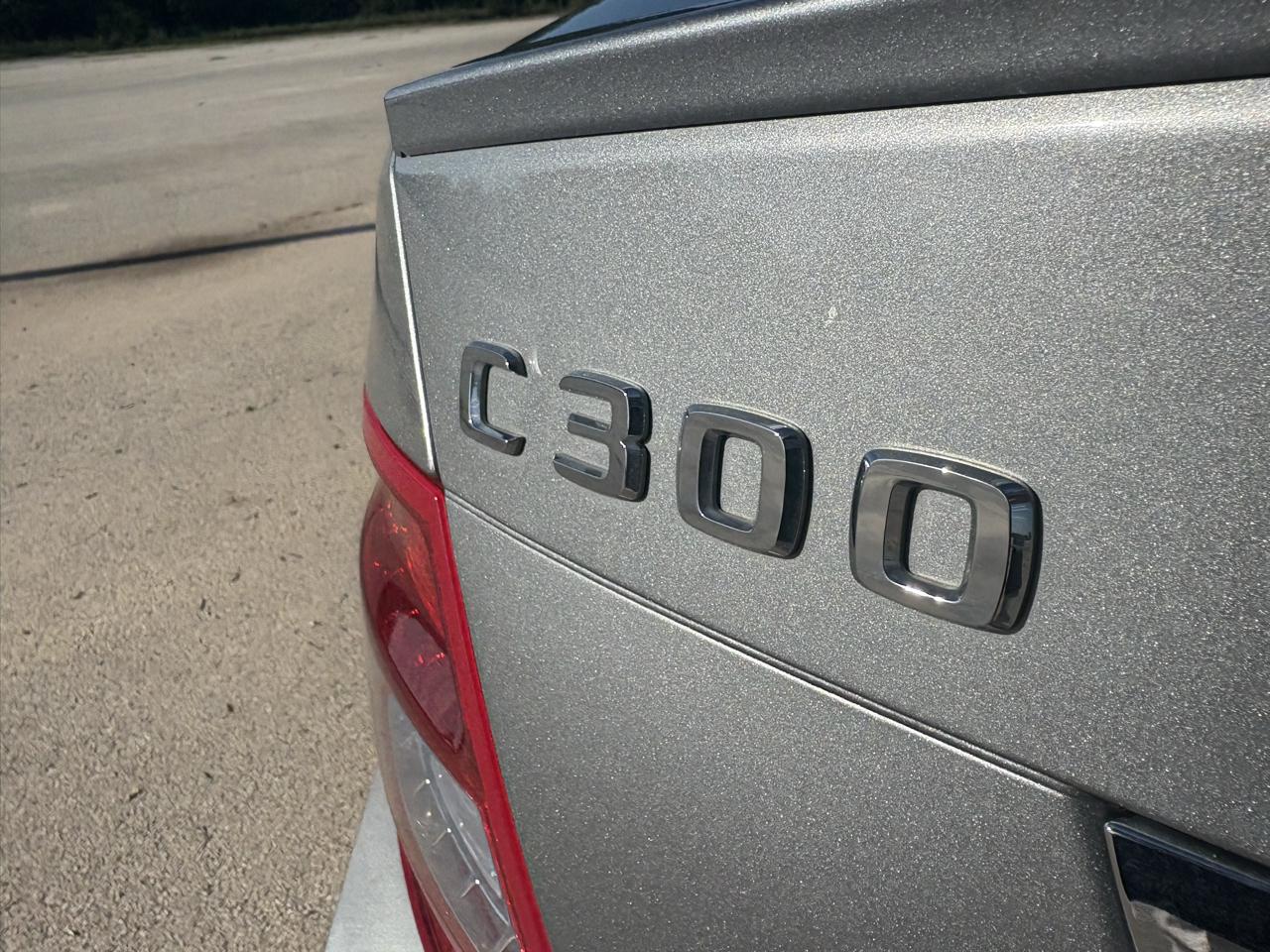 Mercedes-Benz C-Class  2010