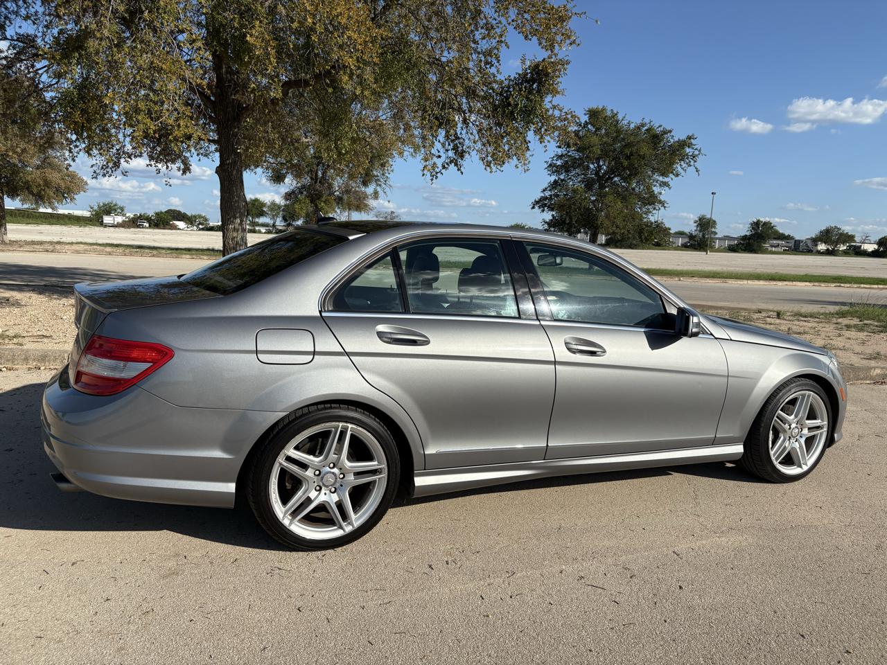 Mercedes-Benz C-Class  2010