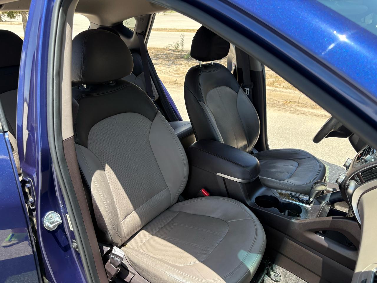 Hyundai Tucson FWD 4dr Auto Limited 2013