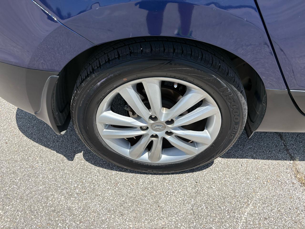 Hyundai Tucson FWD 4dr Auto Limited 2013