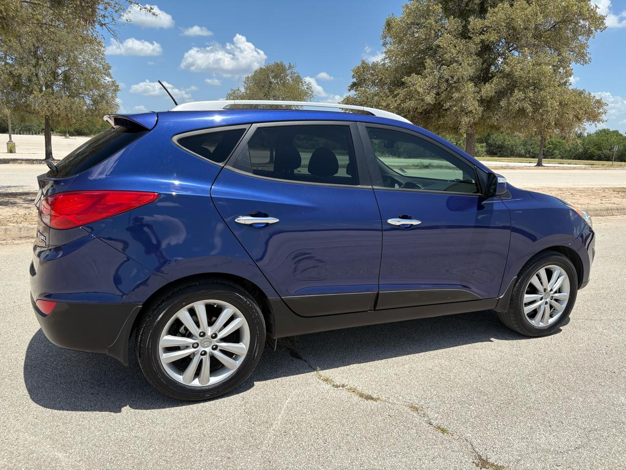 Hyundai Tucson FWD 4dr Auto Limited 2013
