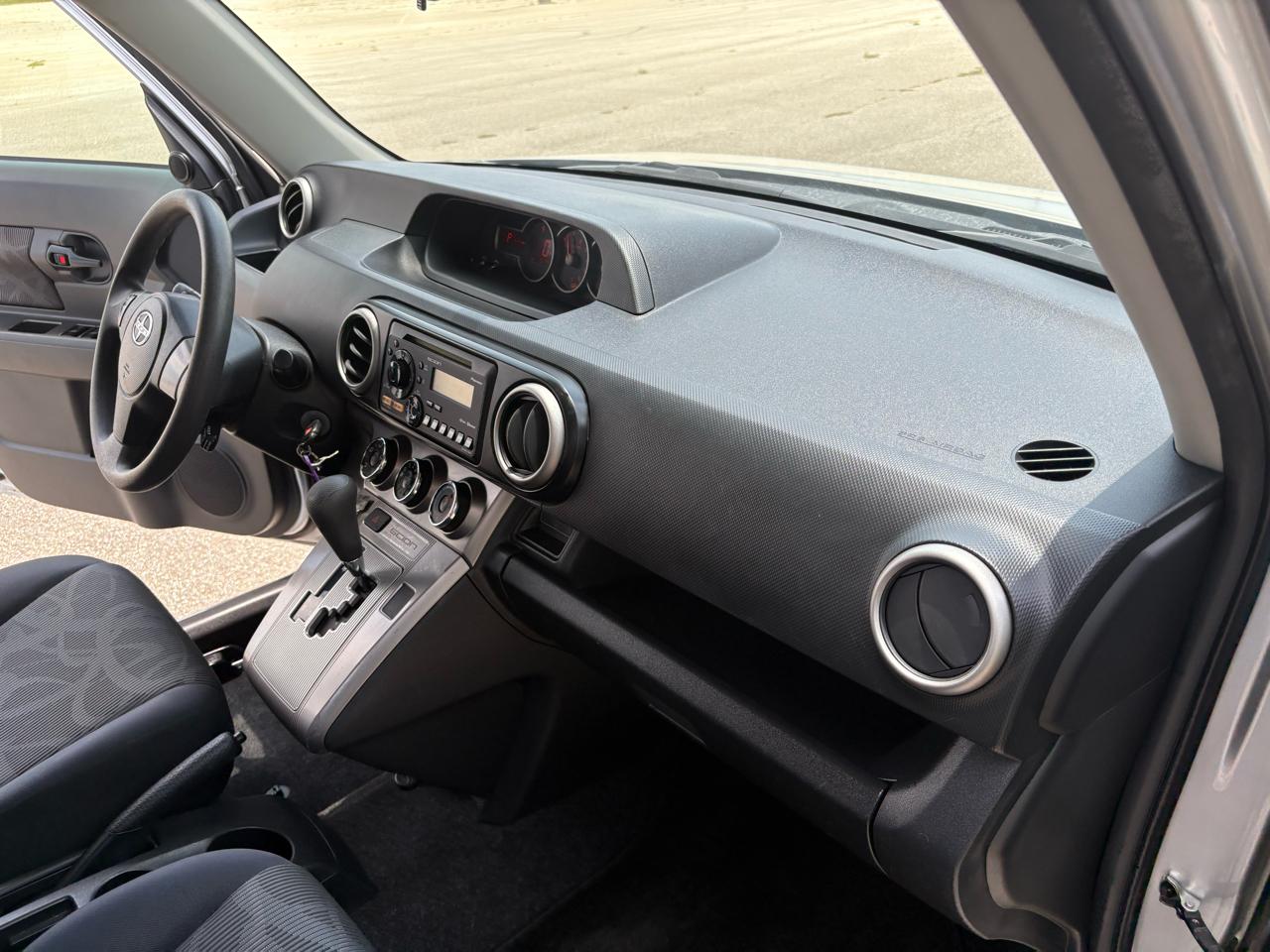 Scion xB  2013