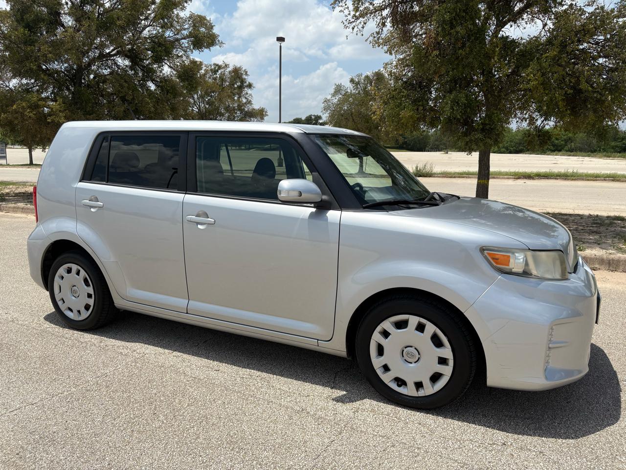 Scion xB  2013