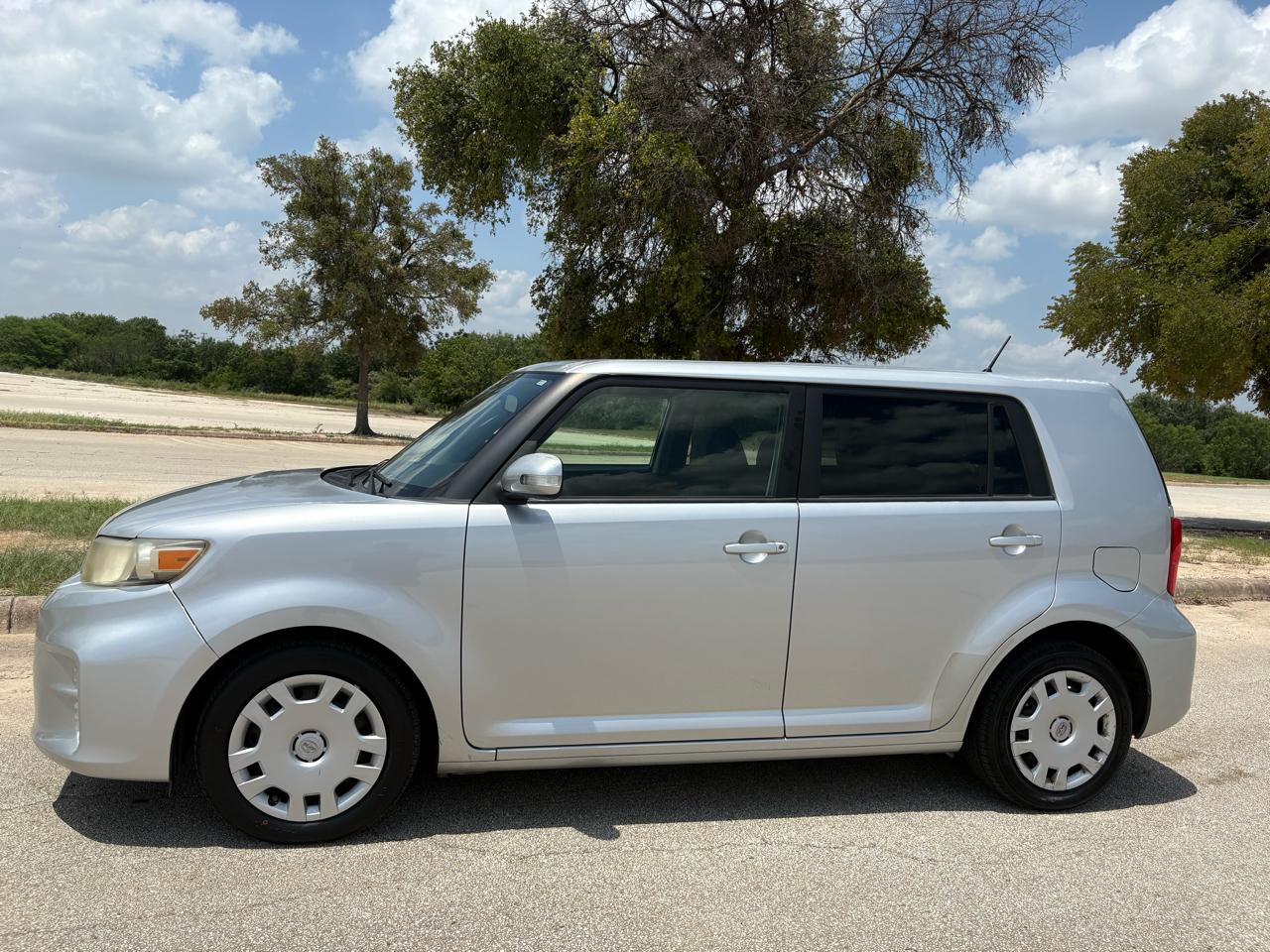 Scion xB  2013