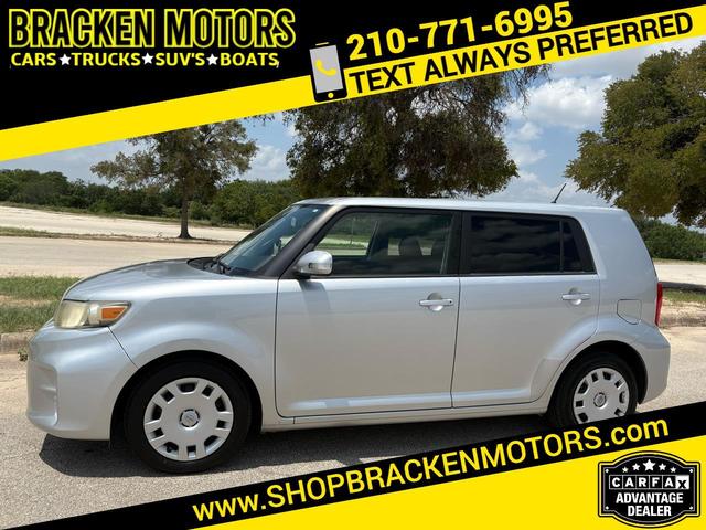 Silver 2013 Scion xB Wagon Front-Wheel Drive Automatic
