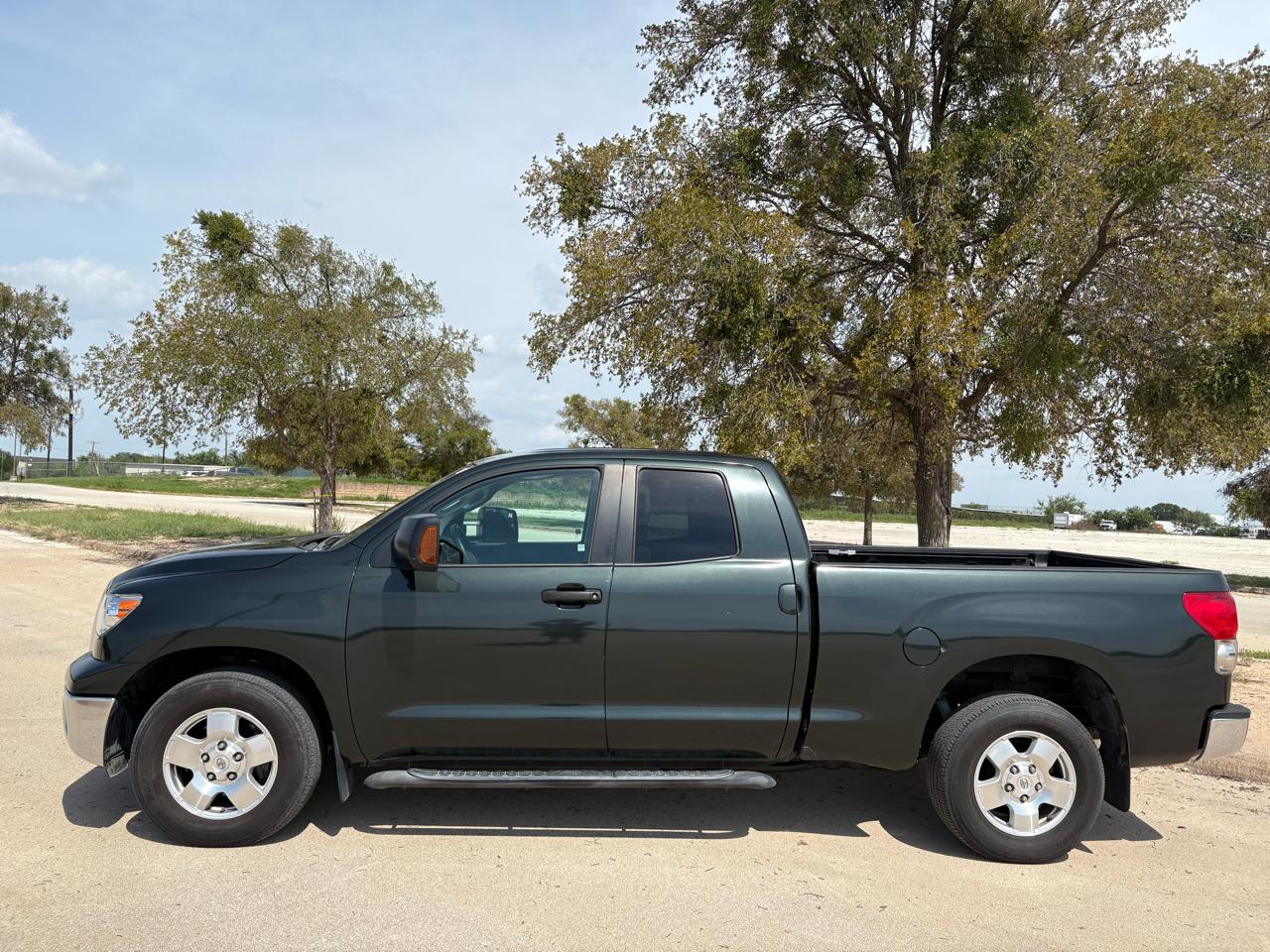 Toyota Tundra 2WD Truck  2008