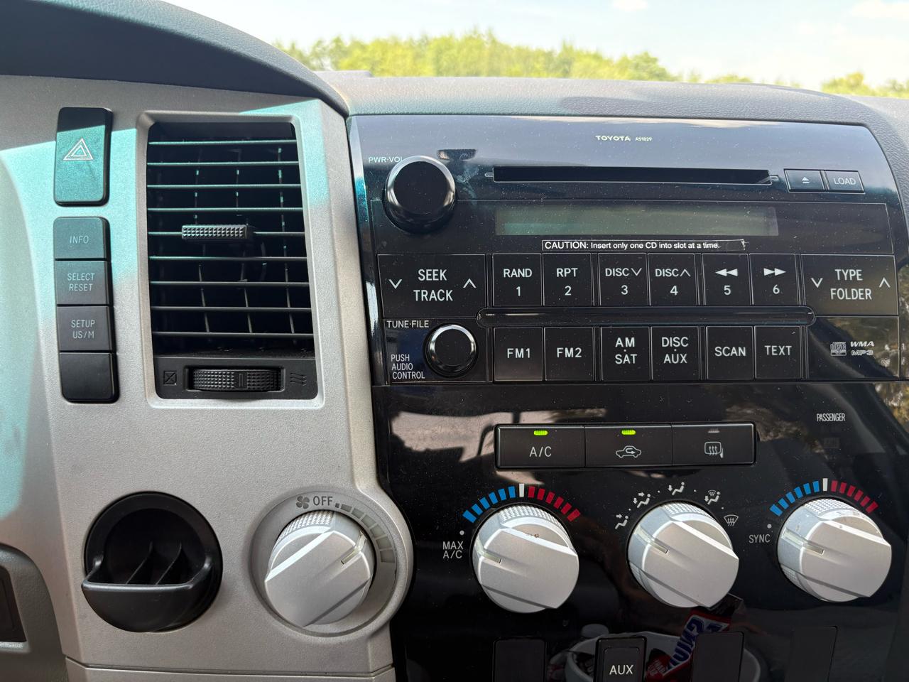Toyota Tundra 2WD Truck  2008