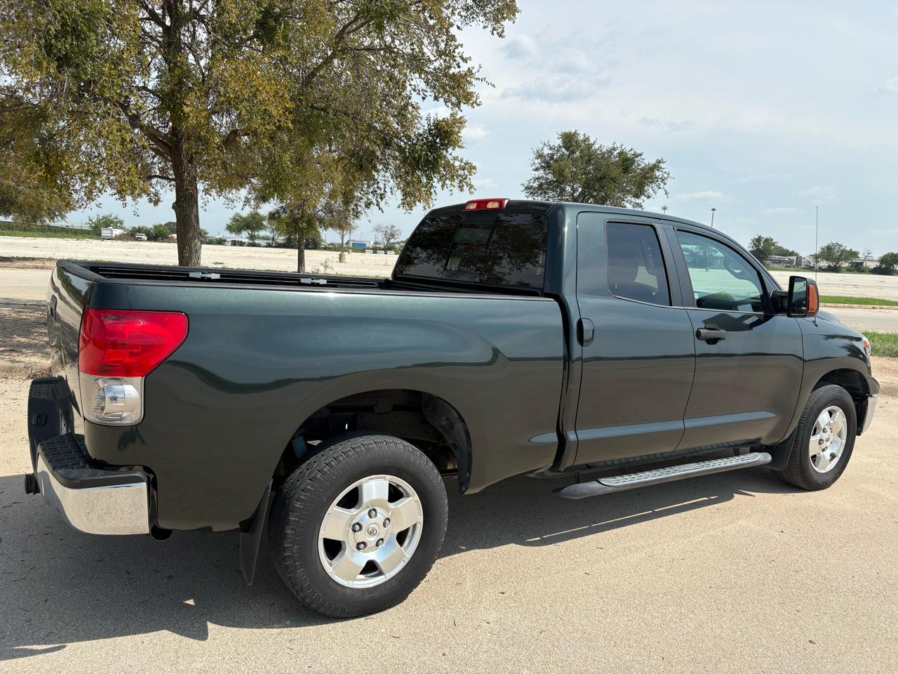 Toyota Tundra 2WD Truck  2008