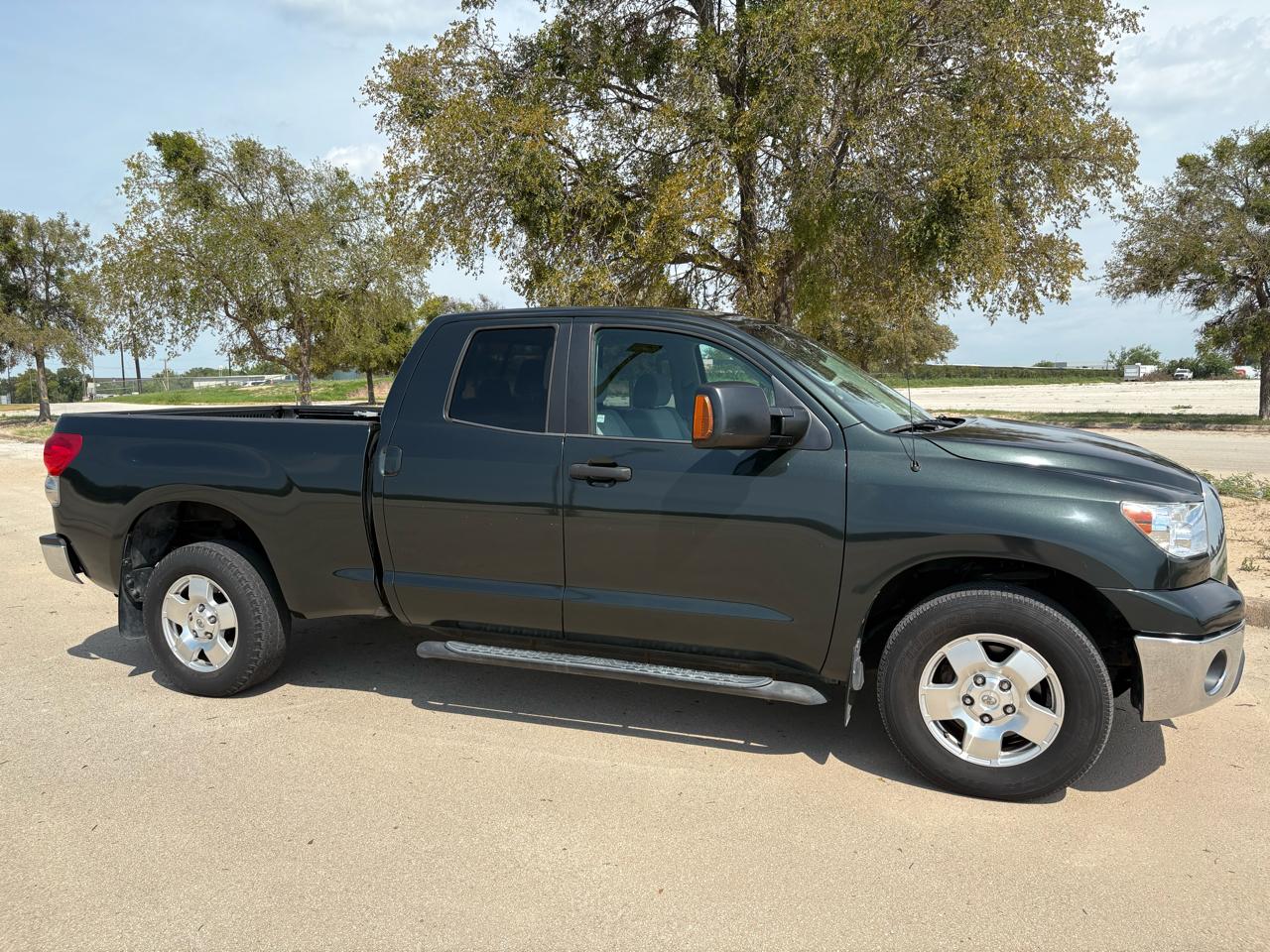 Toyota Tundra 2WD Truck  2008