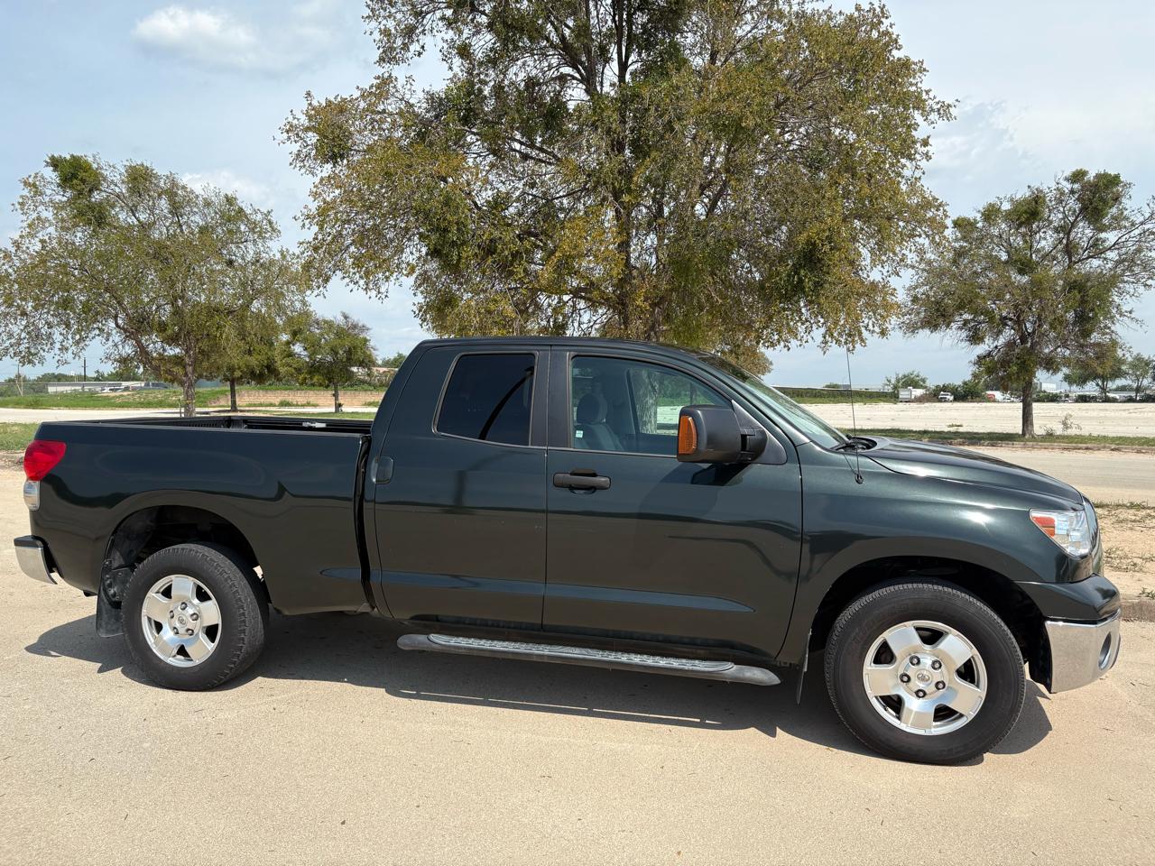Toyota Tundra 2WD Truck  2008