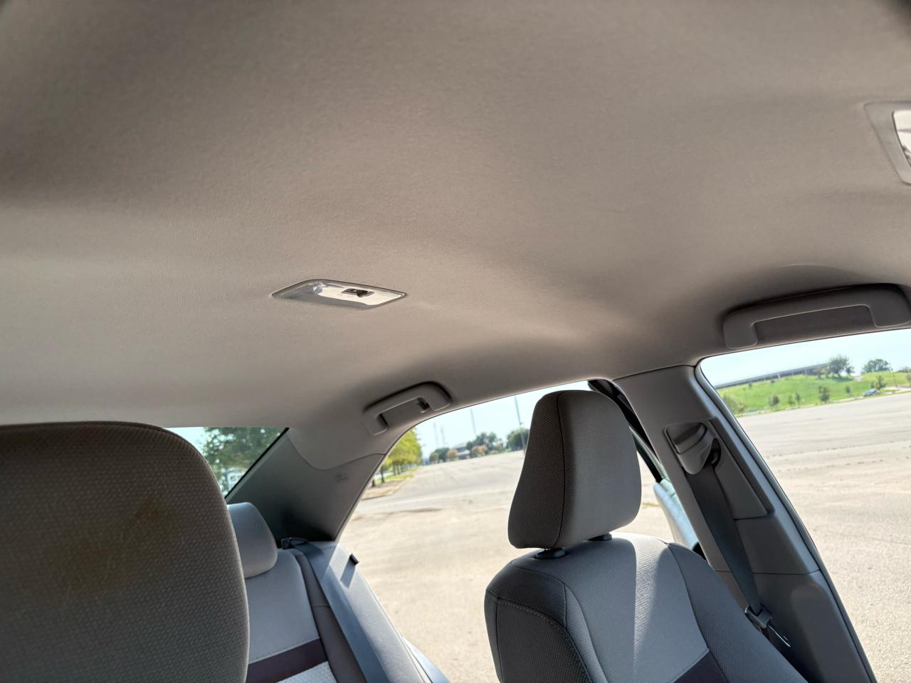 Toyota Camry 4dr Sedan LE 2012