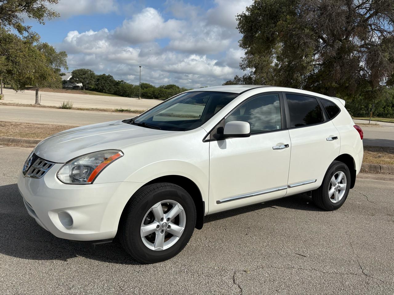 Nissan Rogue FWD 4dr S 2013