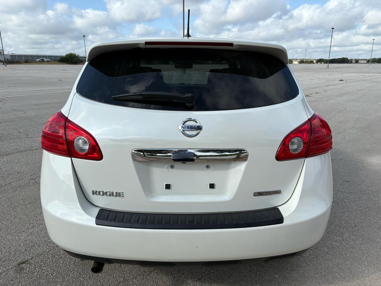 Nissan Rogue FWD 4dr S 2013