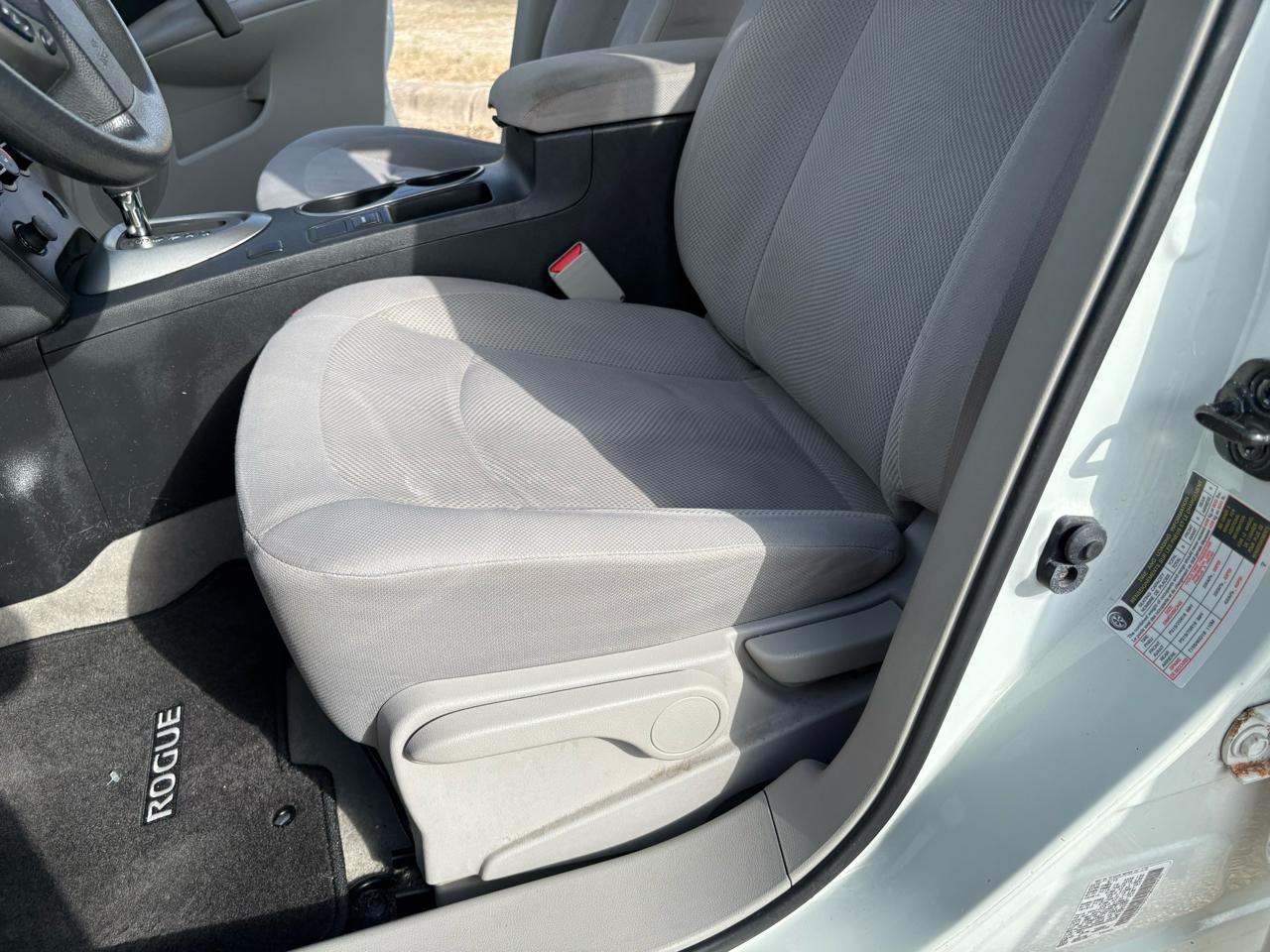 Nissan Rogue FWD 4dr S 2013