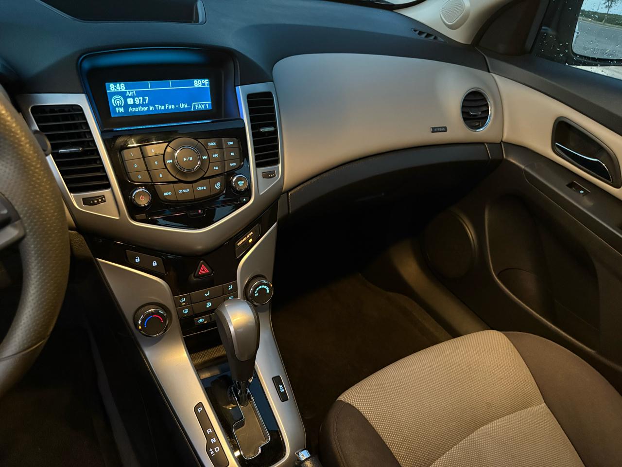Chevrolet Cruze 4dr Sdn Auto LS 2013