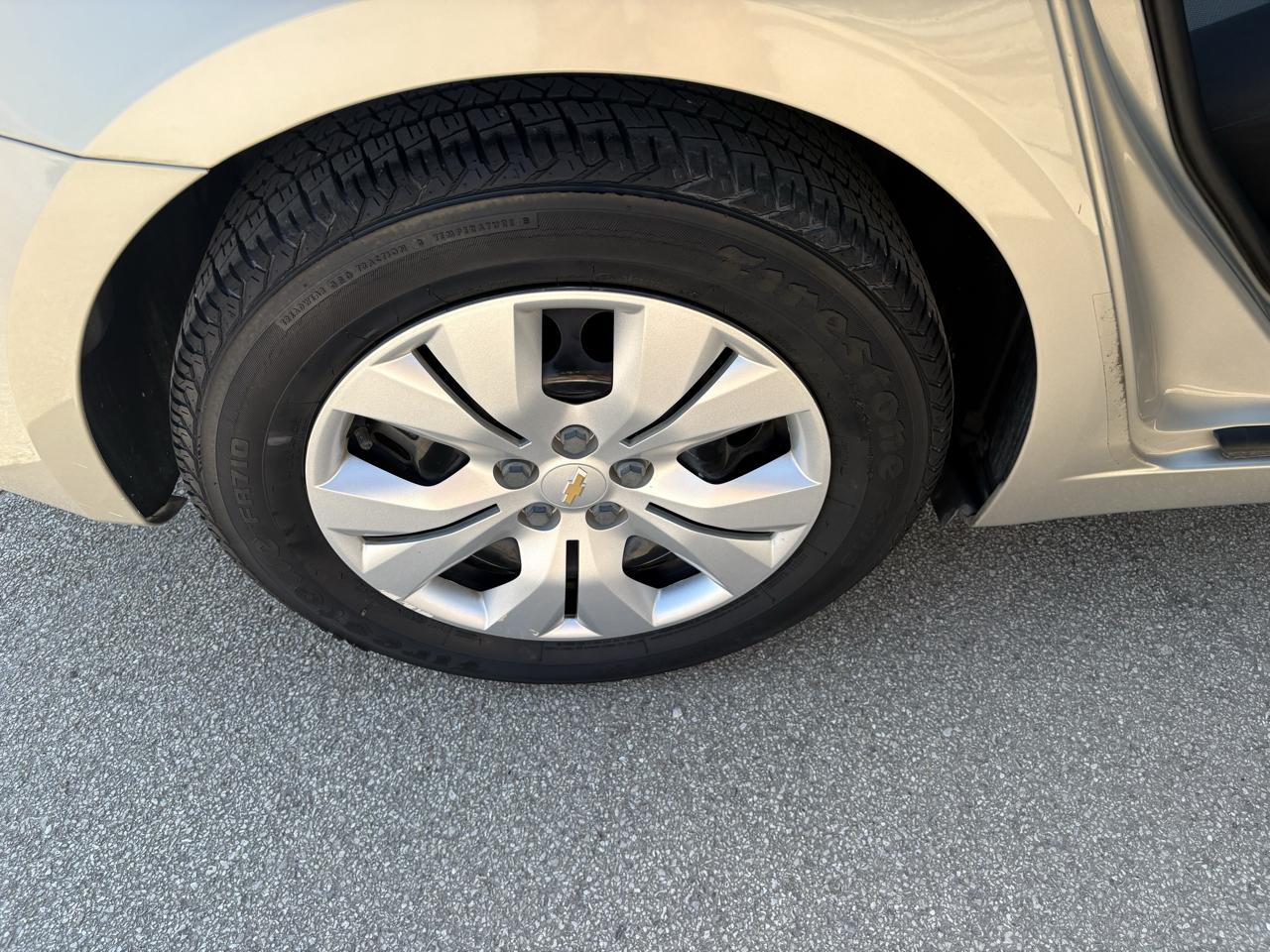 Chevrolet Cruze 4dr Sdn Auto LS 2013