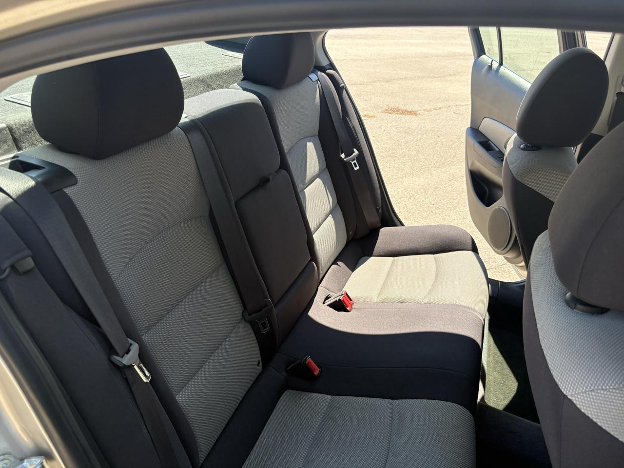 Chevrolet Cruze 4dr Sdn Auto LS 2013