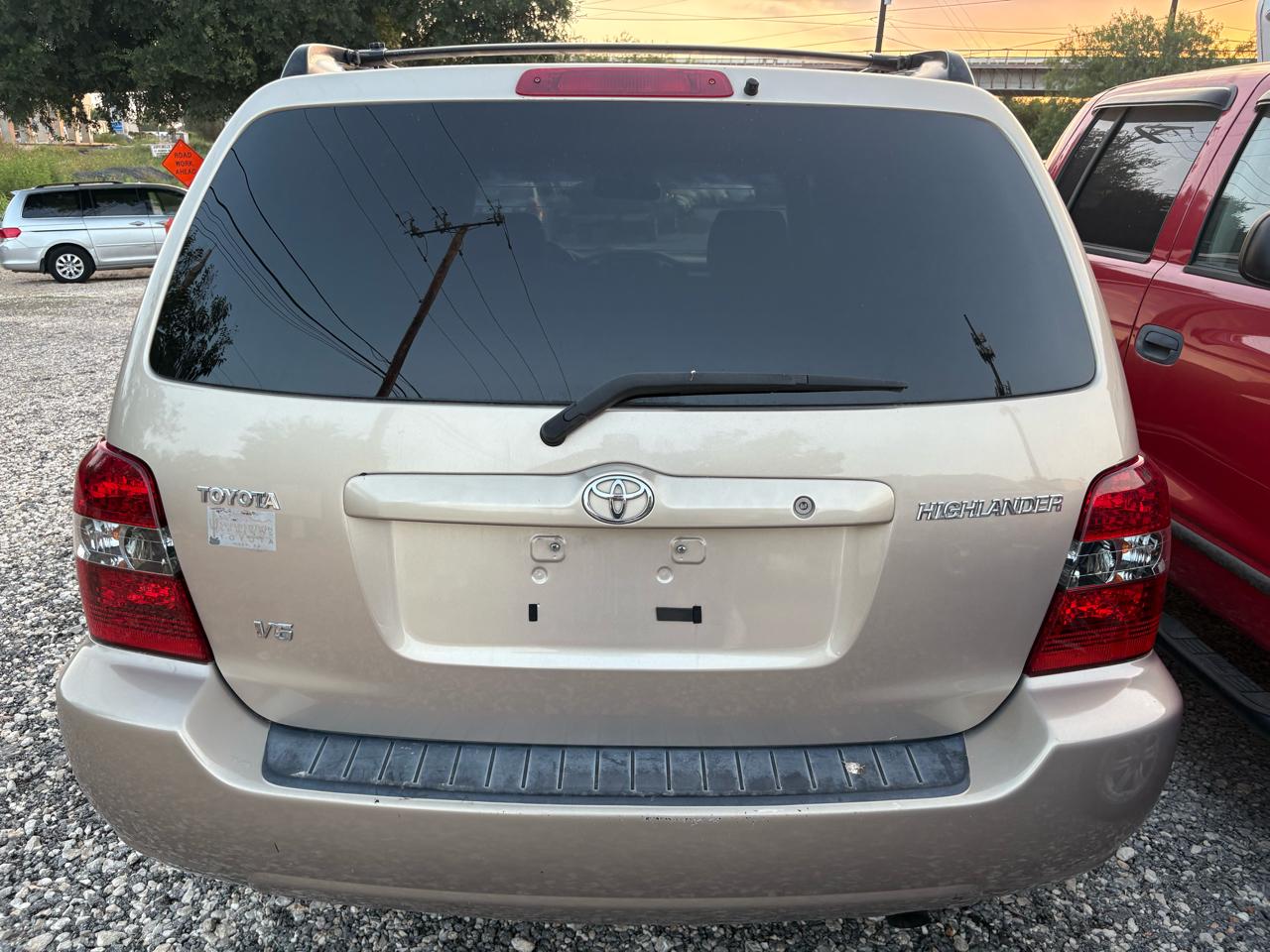 Toyota Highlander 4dr V6 w/3rd Row (Natl) 2004