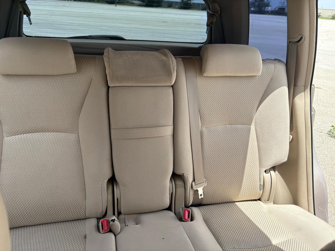 Toyota Highlander 4dr V6 w/3rd Row (Natl) 2004