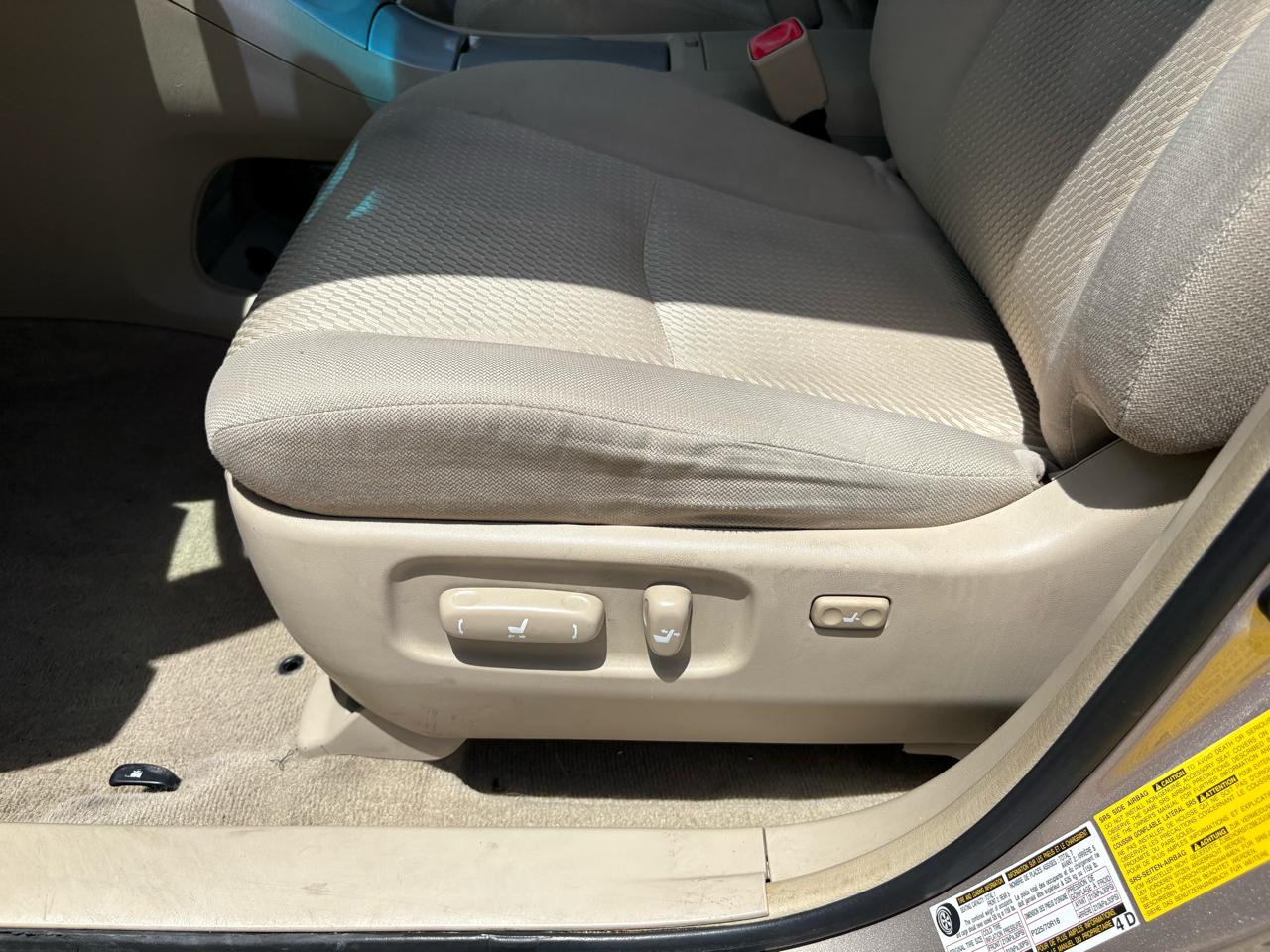Toyota Highlander 4dr V6 w/3rd Row (Natl) 2004
