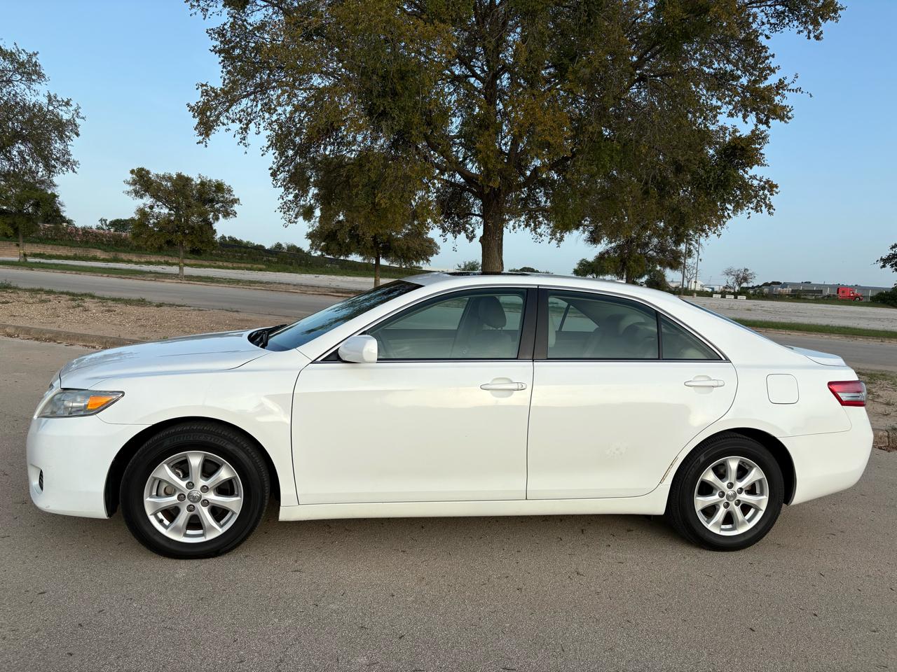 Toyota Camry  2011