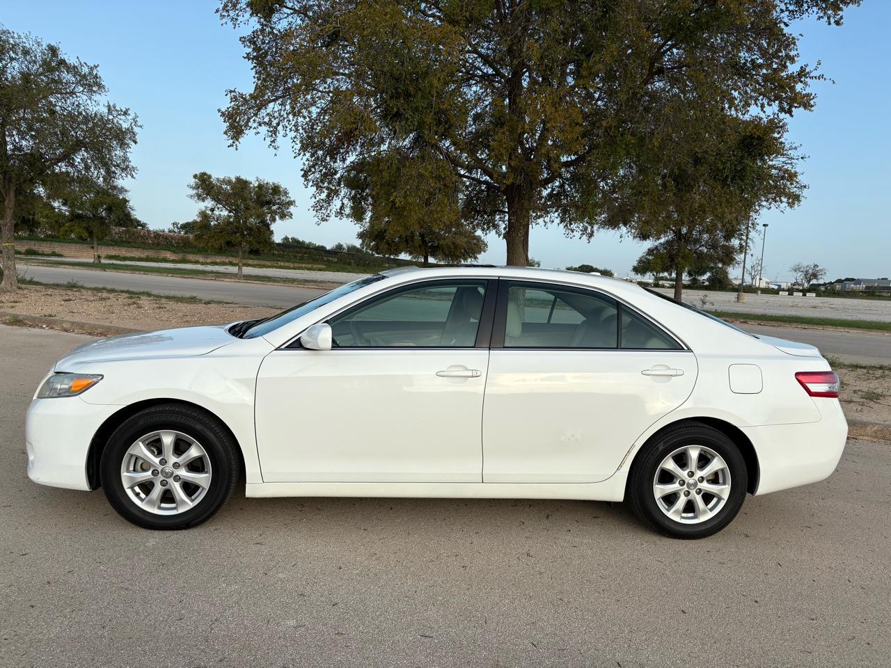 Toyota Camry  2011