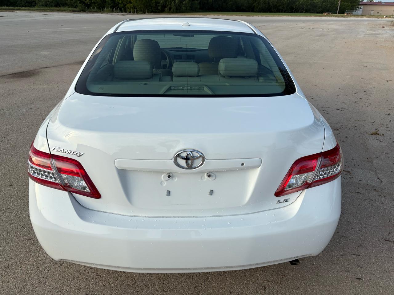 Toyota Camry  2011