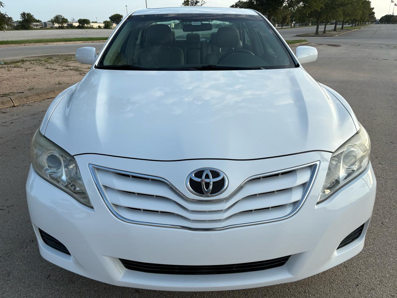 Toyota Camry  2011