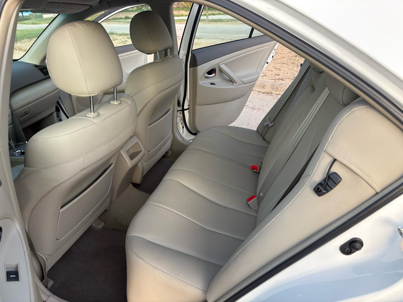 Toyota Camry  2011