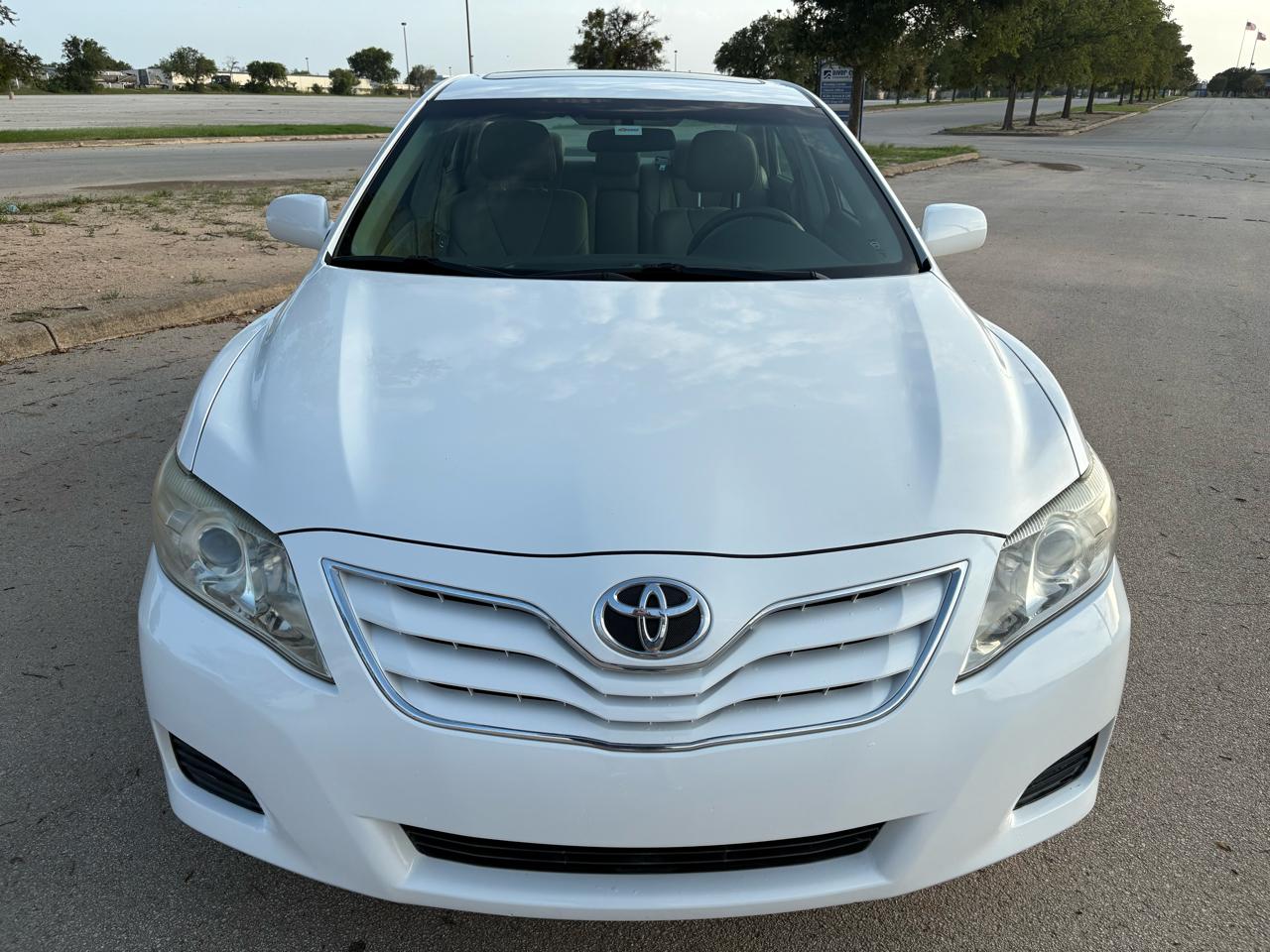 Toyota Camry  2011