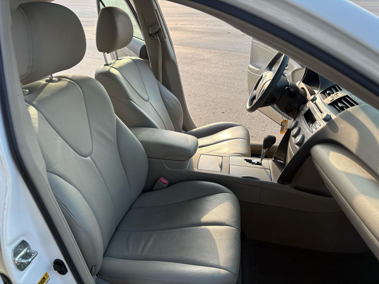 Toyota Camry  2011
