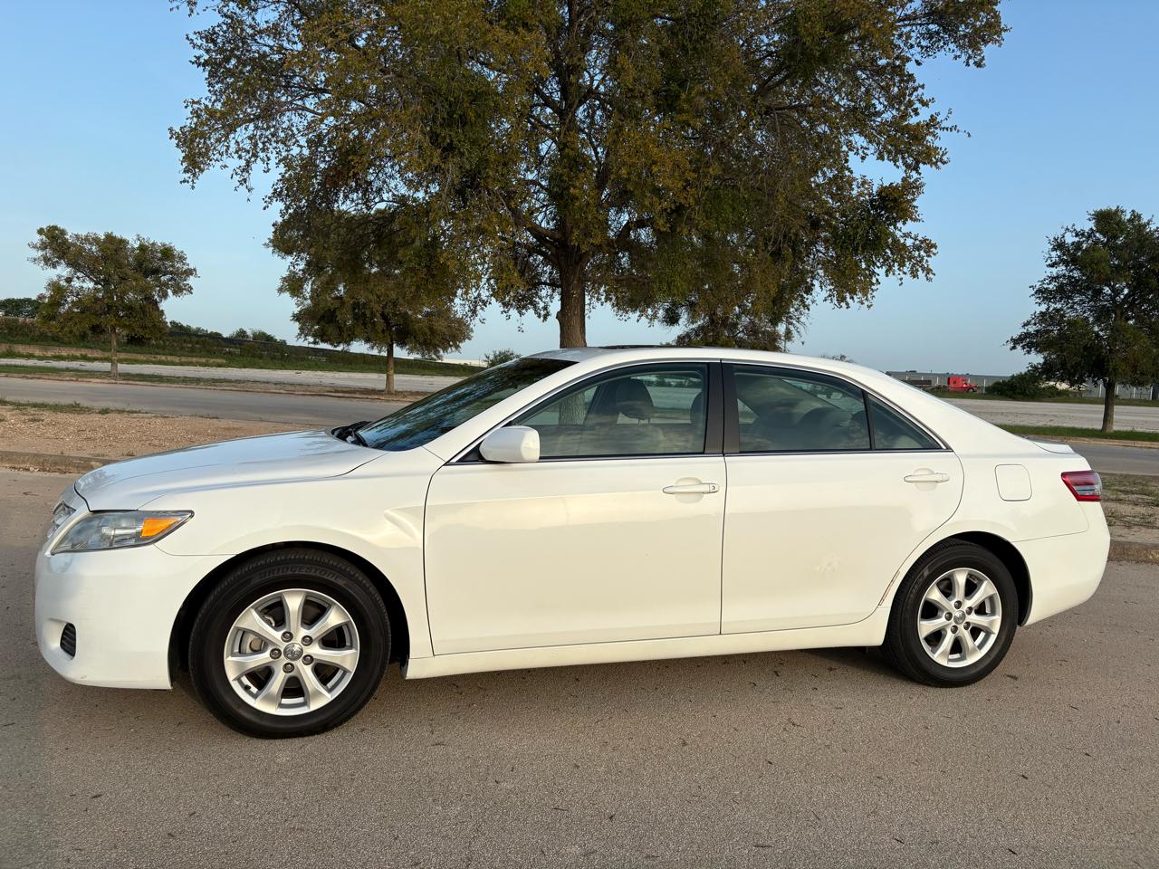 Toyota Camry  2011