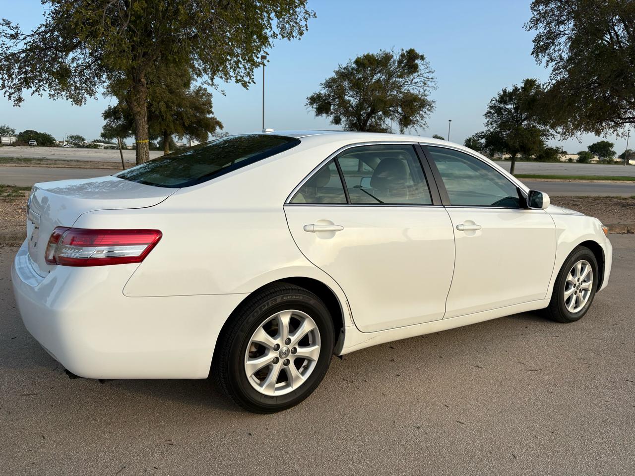 Toyota Camry  2011