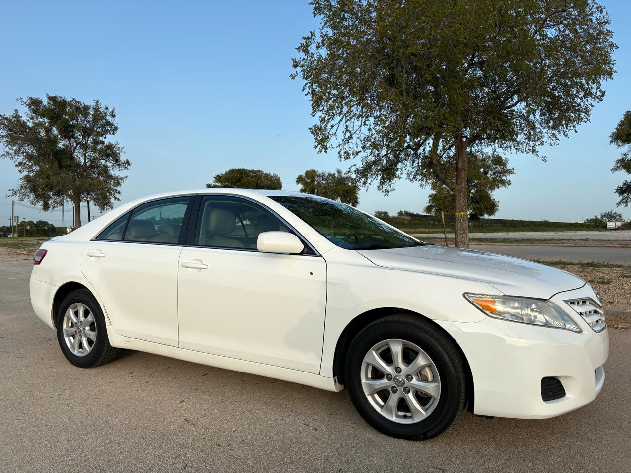 Toyota Camry  2011