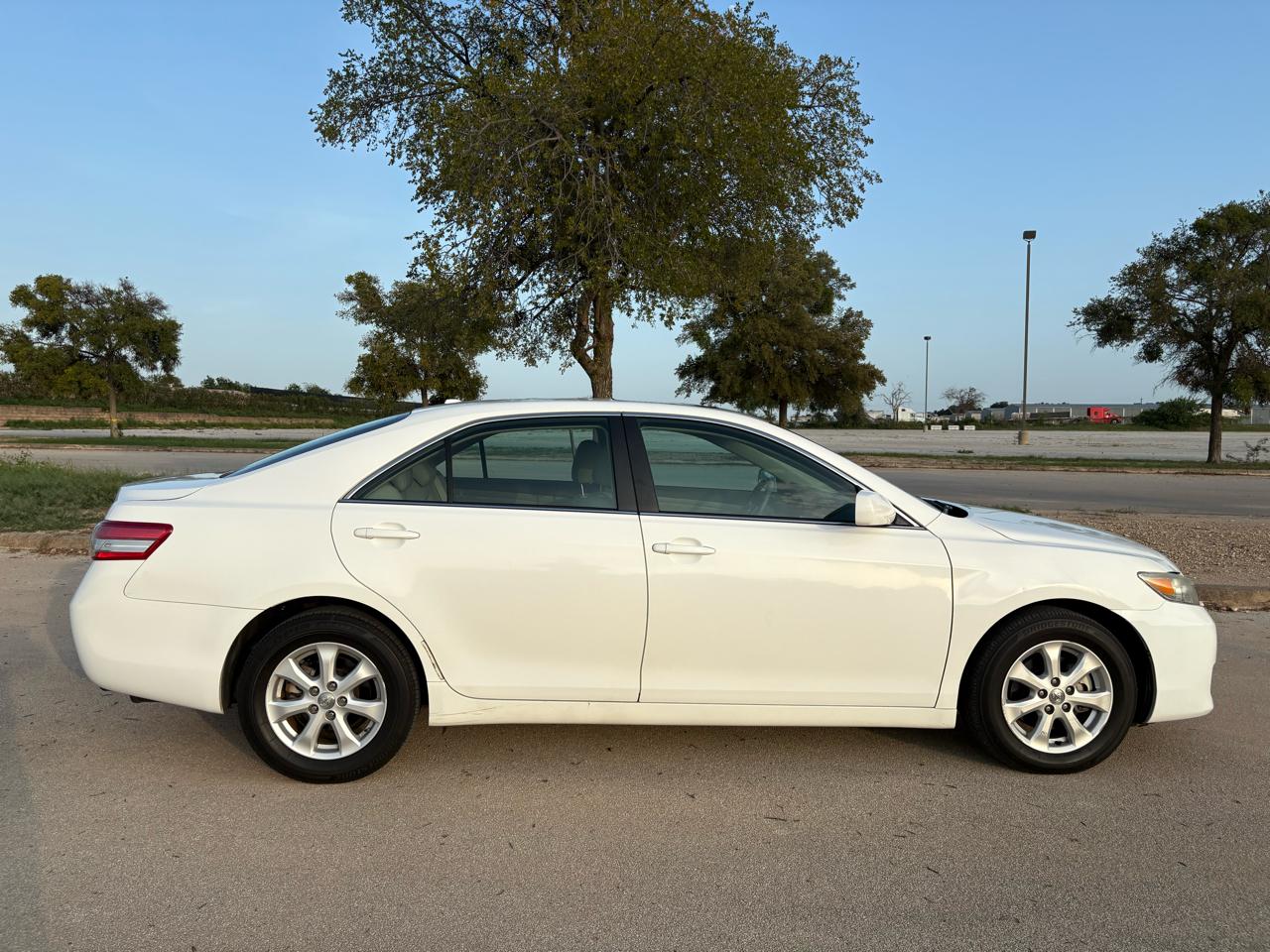 Toyota Camry  2011