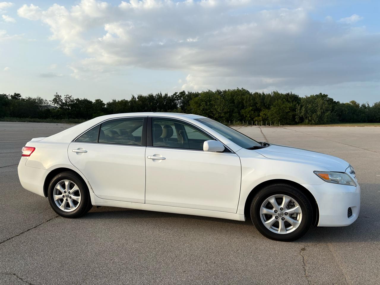 Toyota Camry  2011