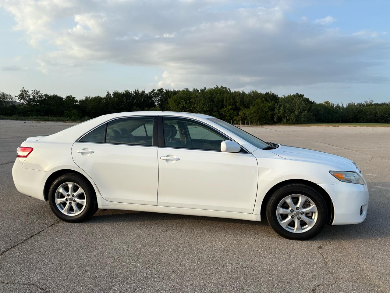 Toyota Camry  2011