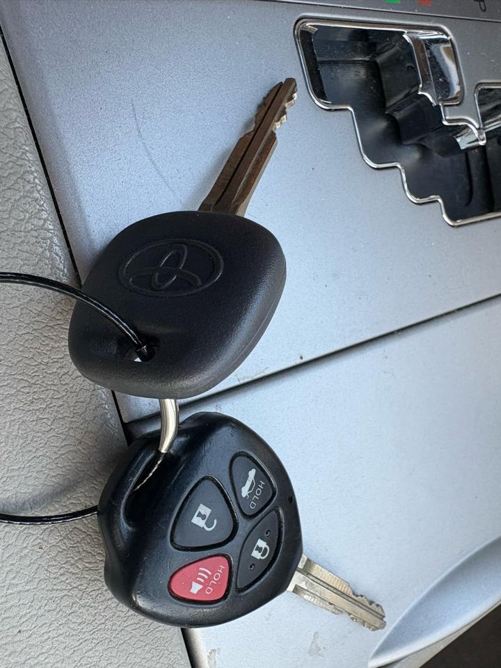 Toyota Camry  2011