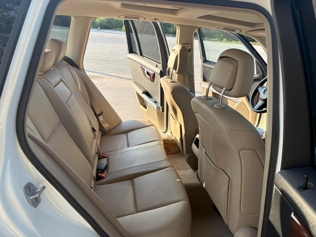 Mercedes-Benz GLK-Class RWD 4dr GLK 350 2012
