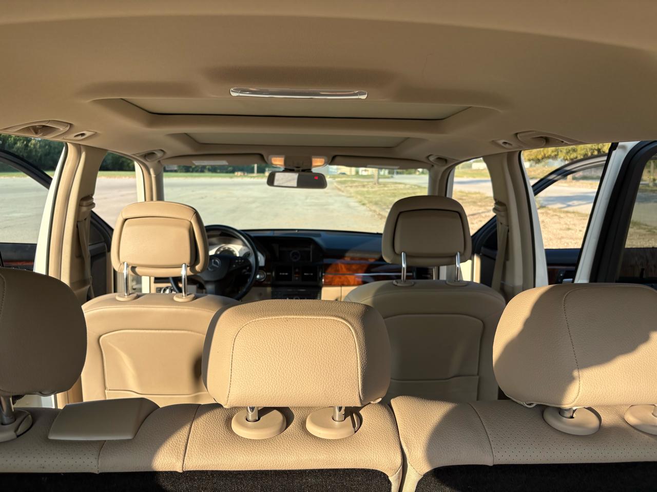 Mercedes-Benz GLK-Class RWD 4dr GLK 350 2012
