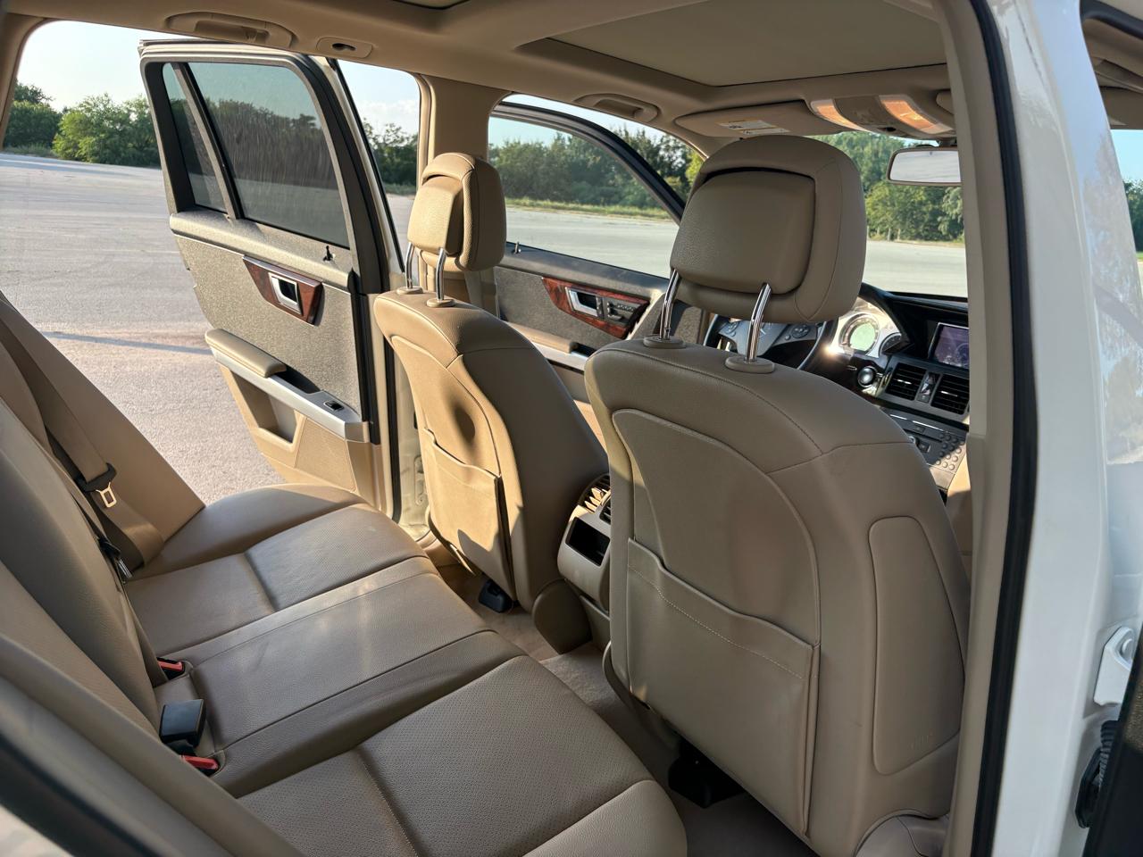 Mercedes-Benz GLK-Class RWD 4dr GLK 350 2012